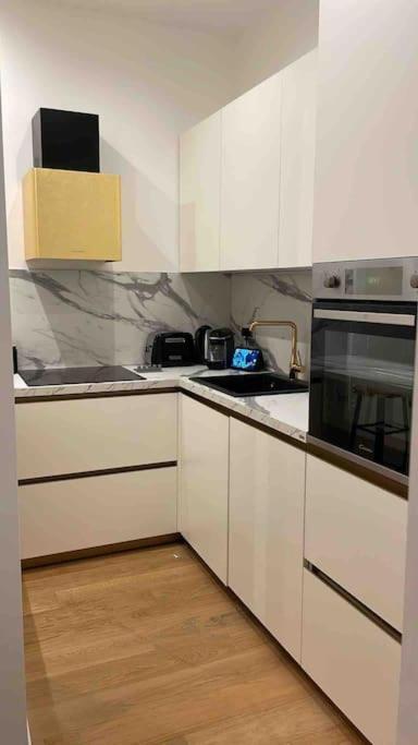 Luxury Modern Apartment Mediolan Zewnętrze zdjęcie
